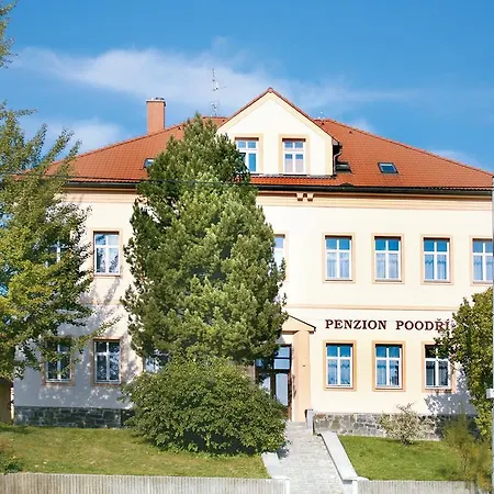 Poodri Guest house *